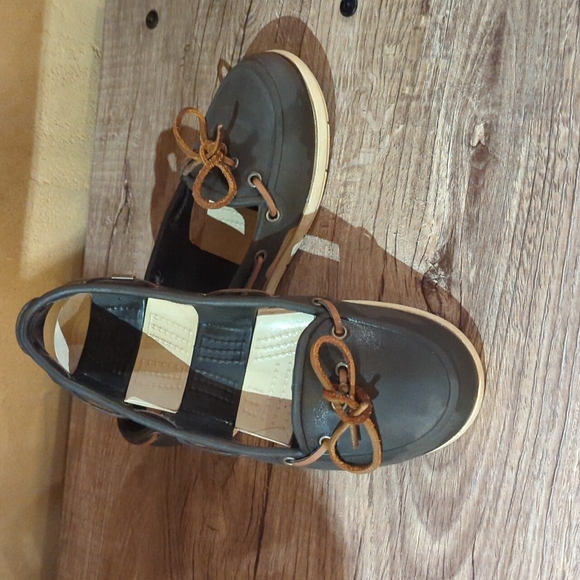 Croc boat shoes - Picture 1 of 3